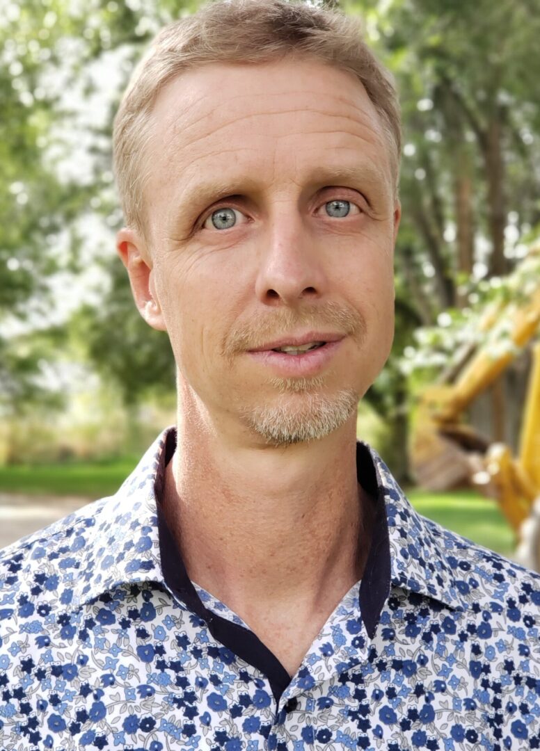 Eller Bart Headshot